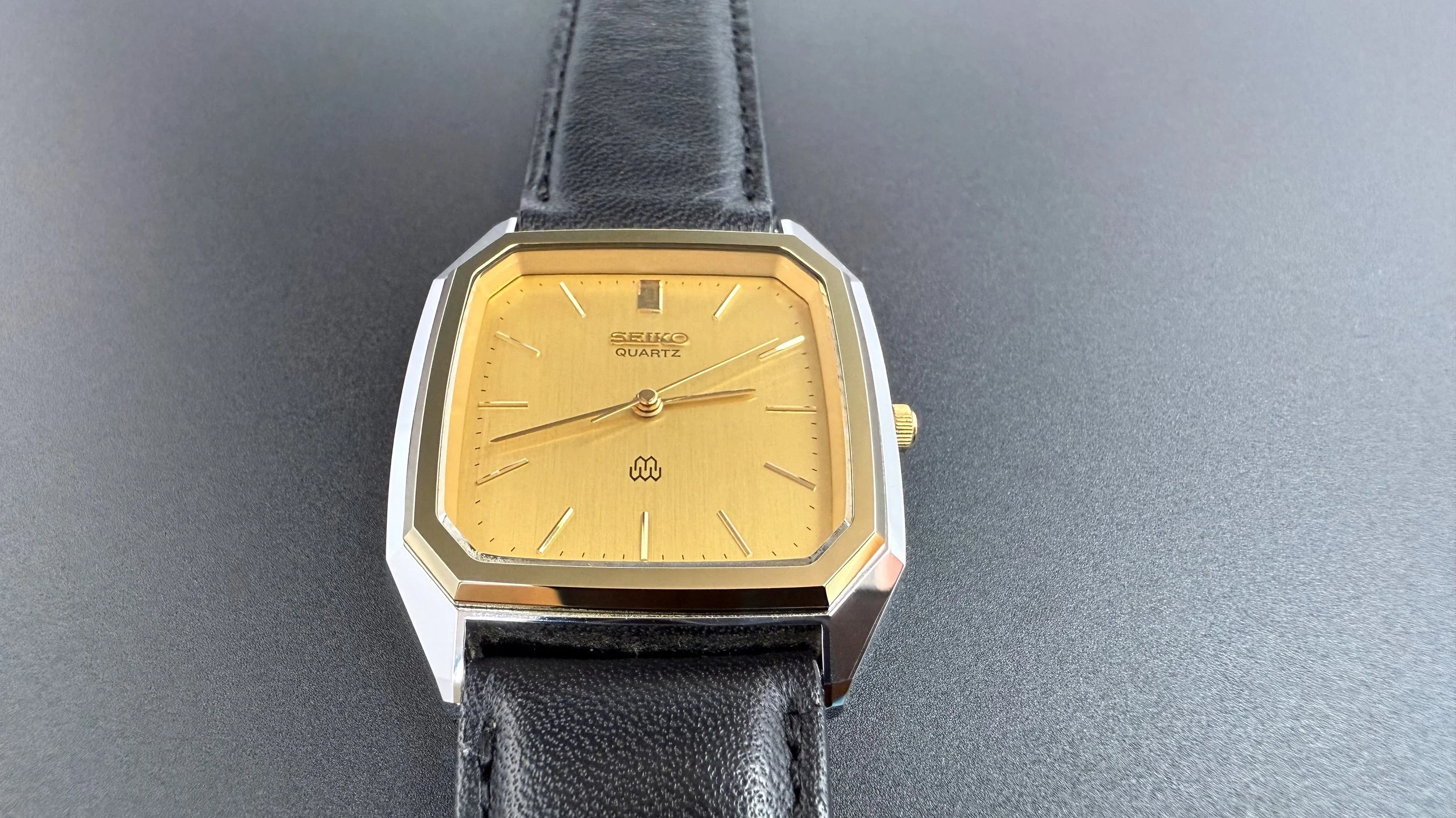 Seiko Grand Quartz 9940-8000 QGN010 — VintageSeikos.NL